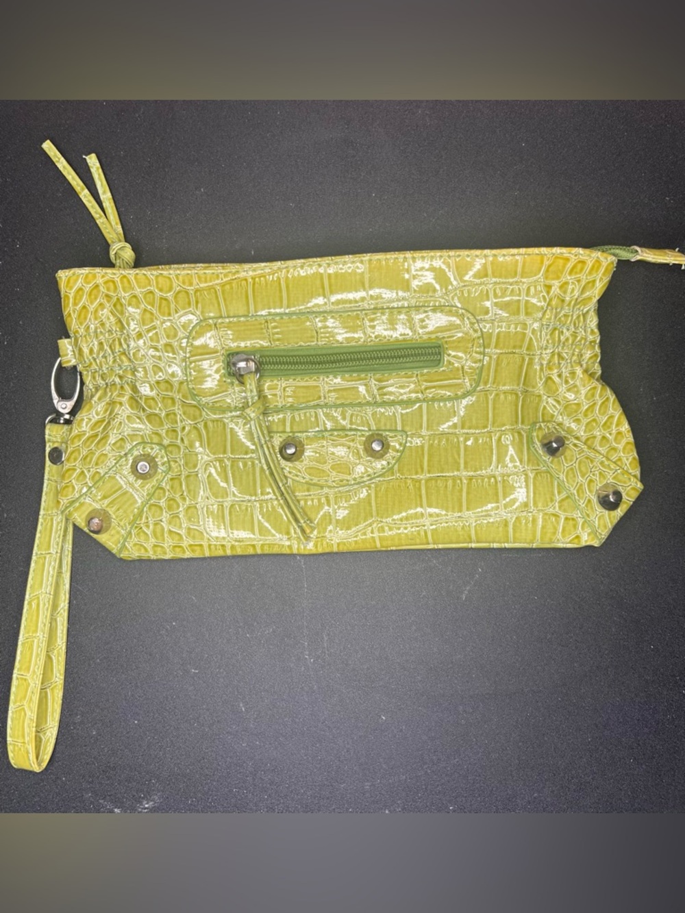Lime Green Crocodile-Embossed Faux Women's Wristlet Clutch